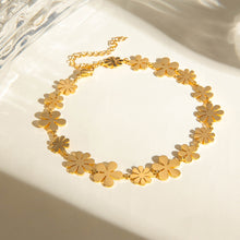 Load image into Gallery viewer, 18K Gold-Plated Flower Bracelet