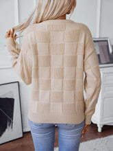 Load image into Gallery viewer, Checkered Round Neck Long Sleeve Sweater