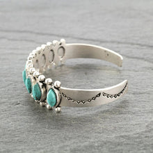 Load image into Gallery viewer, Turquoise Open Bracelet