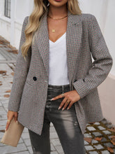 Load image into Gallery viewer, Devine Pocketed Houndstooth Long Sleeve Blazer