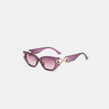 Load image into Gallery viewer, Polycarbonate Frame Cat-Eye Sunglasses