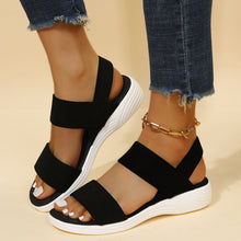 Load image into Gallery viewer, Rubber Open Toe Low Heel Sandals