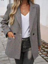 Load image into Gallery viewer, Devine Pocketed Houndstooth Long Sleeve Blazer