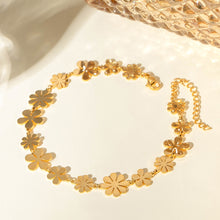 Load image into Gallery viewer, 18K Gold-Plated Flower Bracelet