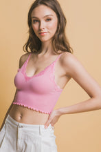 Load image into Gallery viewer, Love Tree Seamless Lace Detail Cropped Cami