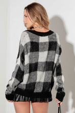 Load image into Gallery viewer, Mustard Seed V-Neck Checkered Cardigan with Pockets