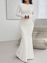 Load image into Gallery viewer, Devine Backless Round Neck Long Sleeve Maxi Dress