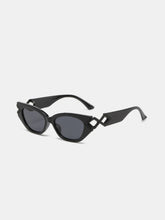 Load image into Gallery viewer, Polycarbonate Frame Cat-Eye Sunglasses