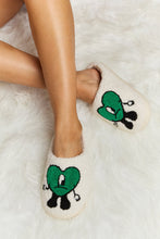 Load image into Gallery viewer, Melody Love Heart Print Plush Slippers