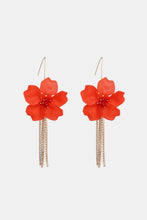 Load image into Gallery viewer, Flower Shape Acrylic Dangle Earrigs