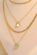 Load image into Gallery viewer, Copper 14K Gold Pleated Round Shape Aventurine Pendant Necklace