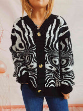 Load image into Gallery viewer, Abstract Pattern Button Down Cardigan