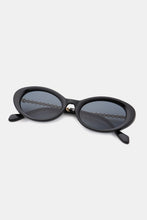 Load image into Gallery viewer, Polycarbonate Frame Cat-Eye Sunglasses