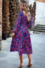 Load image into Gallery viewer, Printed Balloon Sleeve Midi Dress