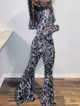 Load image into Gallery viewer, Printed Long Flare Pants