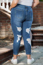 Load image into Gallery viewer, Plus Size Distressed Skinny Jeans