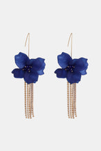 Load image into Gallery viewer, Flower Shape Acrylic Dangle Earrigs