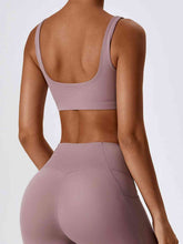 Load image into Gallery viewer, Square Neck Cropped Sports Tank Top