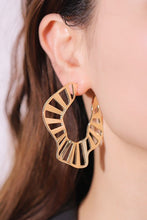 Load image into Gallery viewer, Cutout Zinc Alloy C-Hoop Earrings