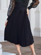 Load image into Gallery viewer, Pleated Midi Skirt