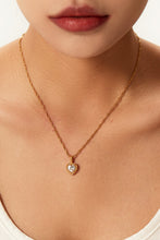 Load image into Gallery viewer, Inlaid Zircon Heart Pendant Necklace