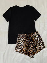 Load image into Gallery viewer, Leopard Lip Graphic Top and Shorts Lounge Set