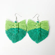 Load image into Gallery viewer, Fringe Detail Dangle Earrings