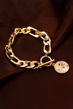 Load image into Gallery viewer, Chunky Chain Toggle Clasp Bracelet