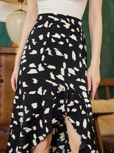 Load image into Gallery viewer, Printed Ruffled Front Slit Skirt